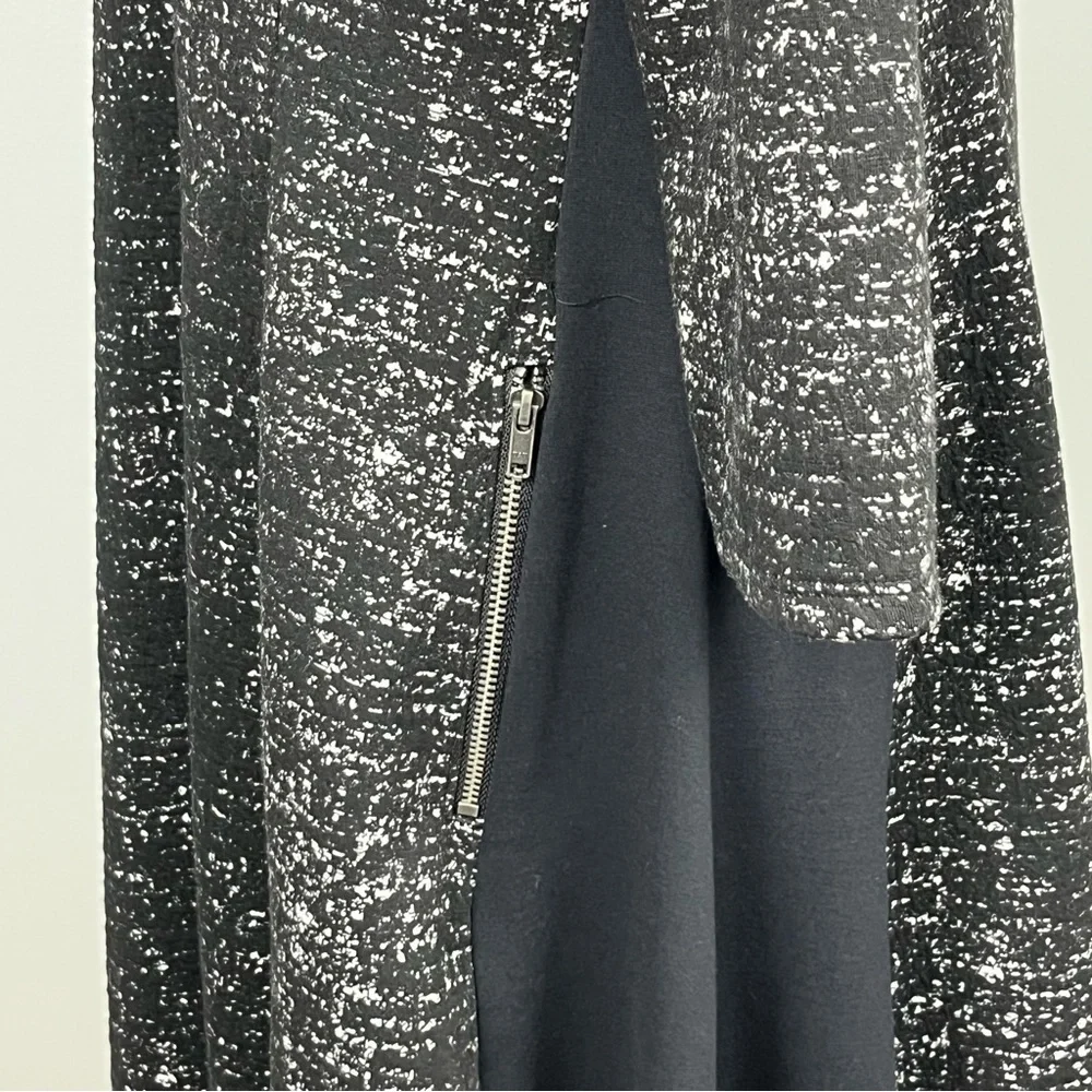 Lane Bryant v-neck back zip fit and flare textured knit 3/4 sleeve dress, 14/16.